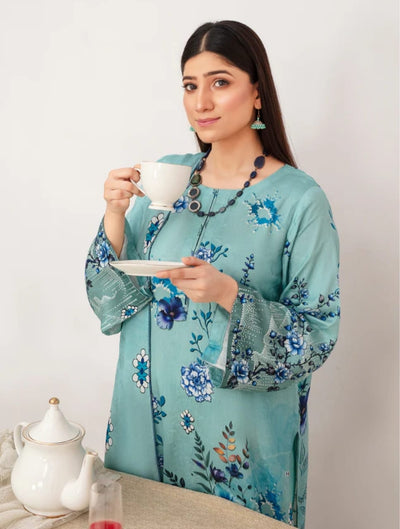 Elegant Embroidered Lawn Suit – Light Blue with Floral